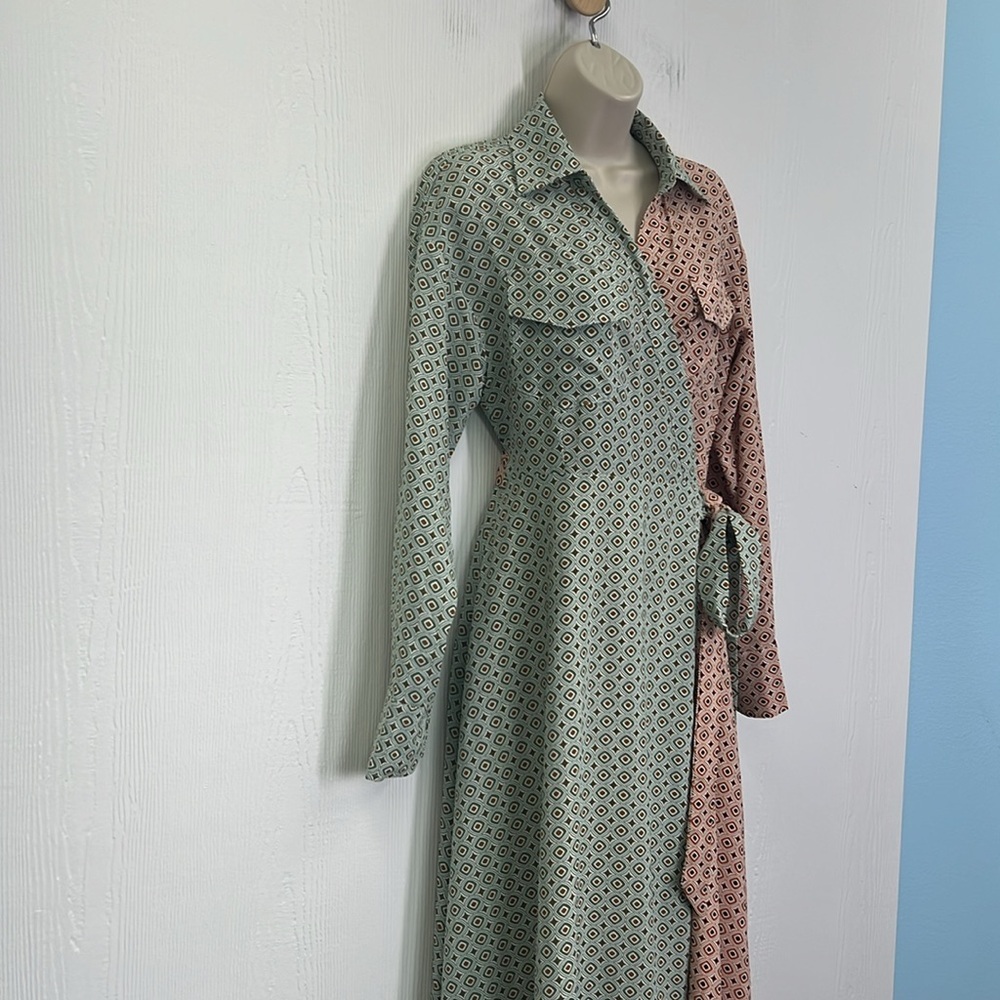 Gracia - Color Block Fun Design Wrap Long Sleeve … - image 5